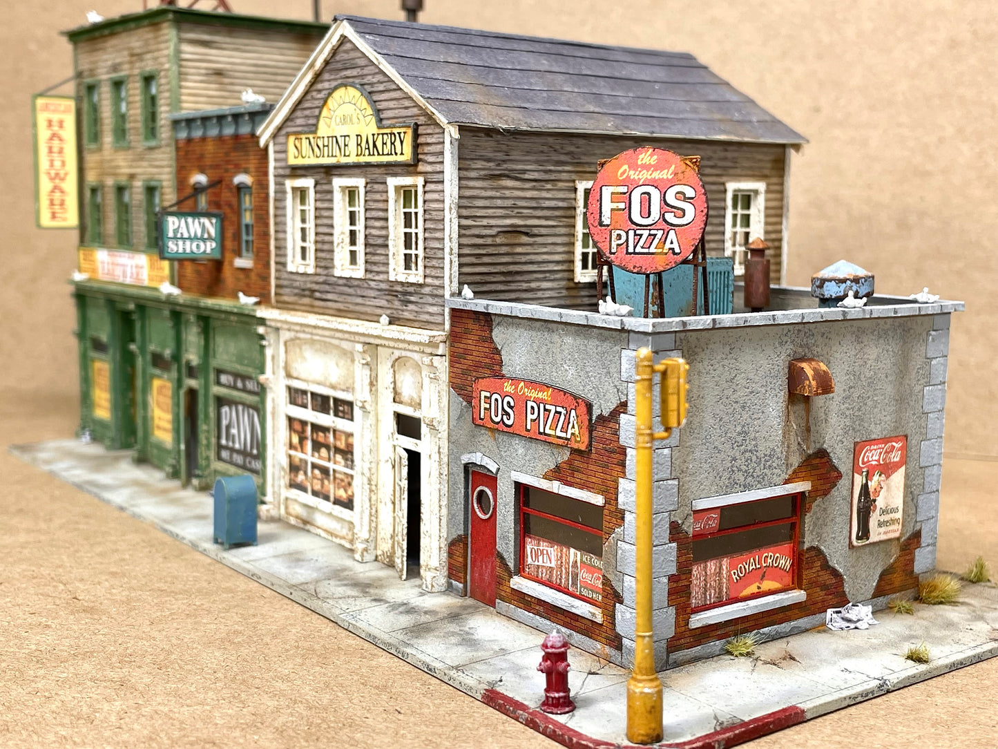 HO Scale: Year 2 Anniversary Kit- 8th Street