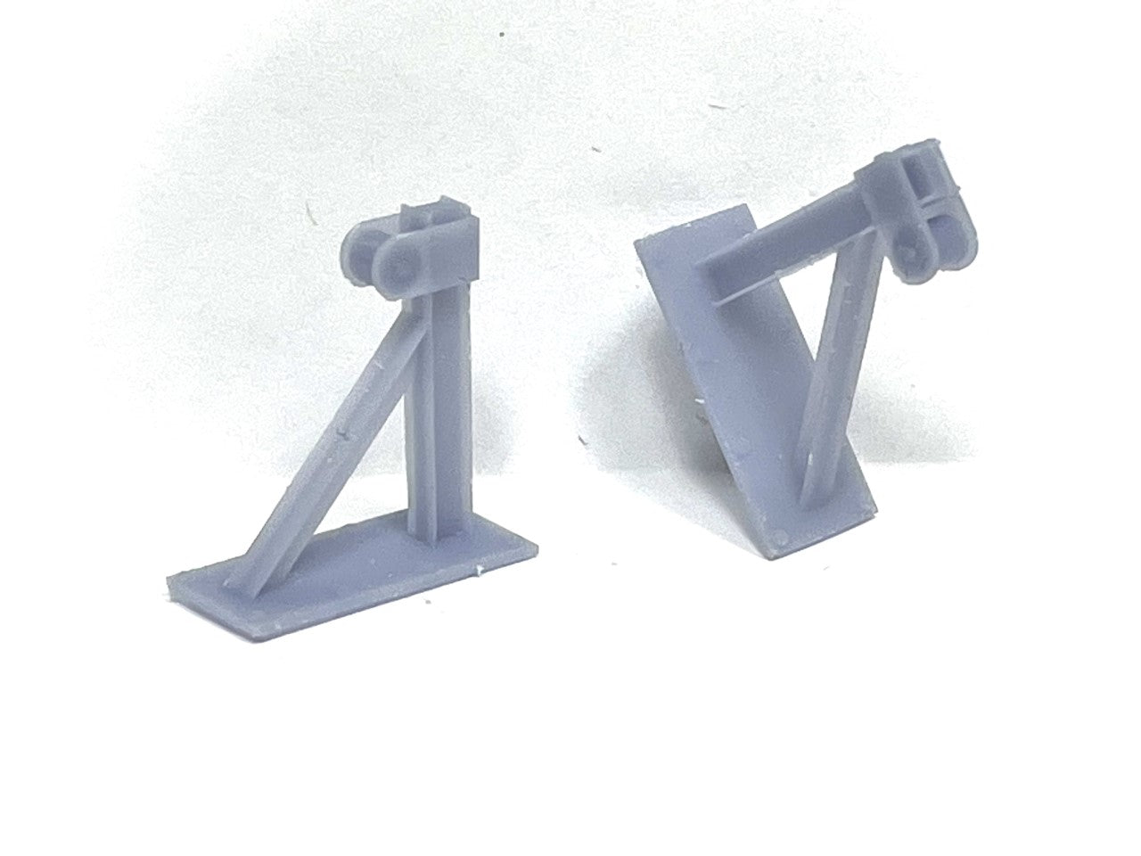 HO Scale- Hoists