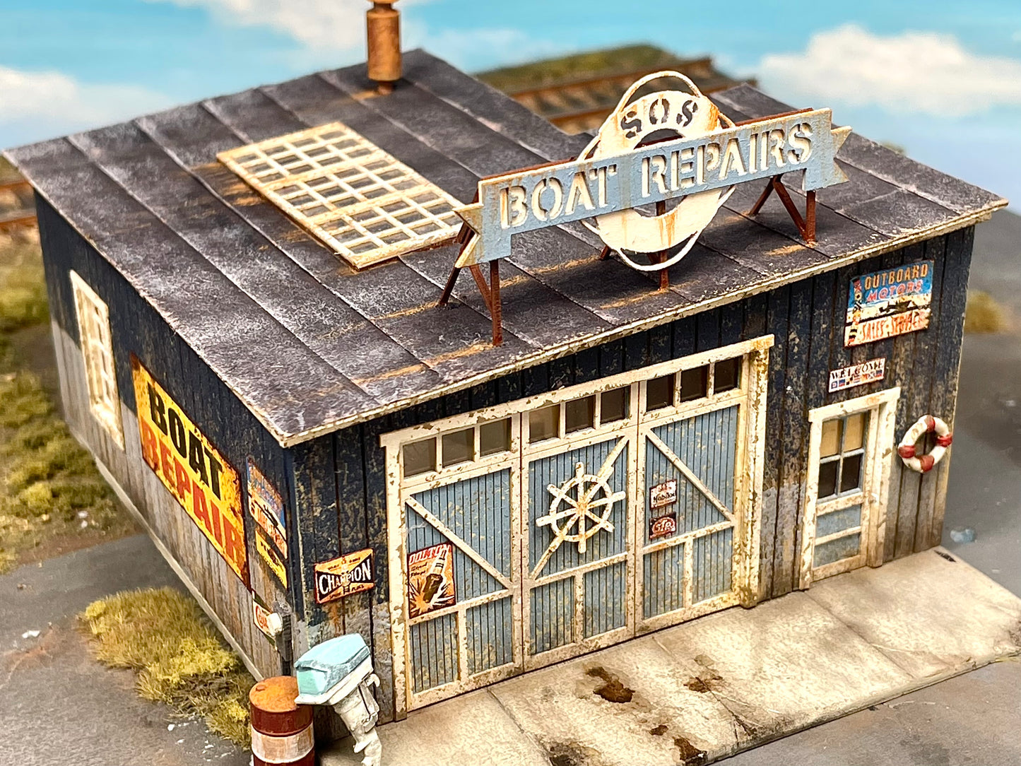 HO Scale SOS Boat Repairs