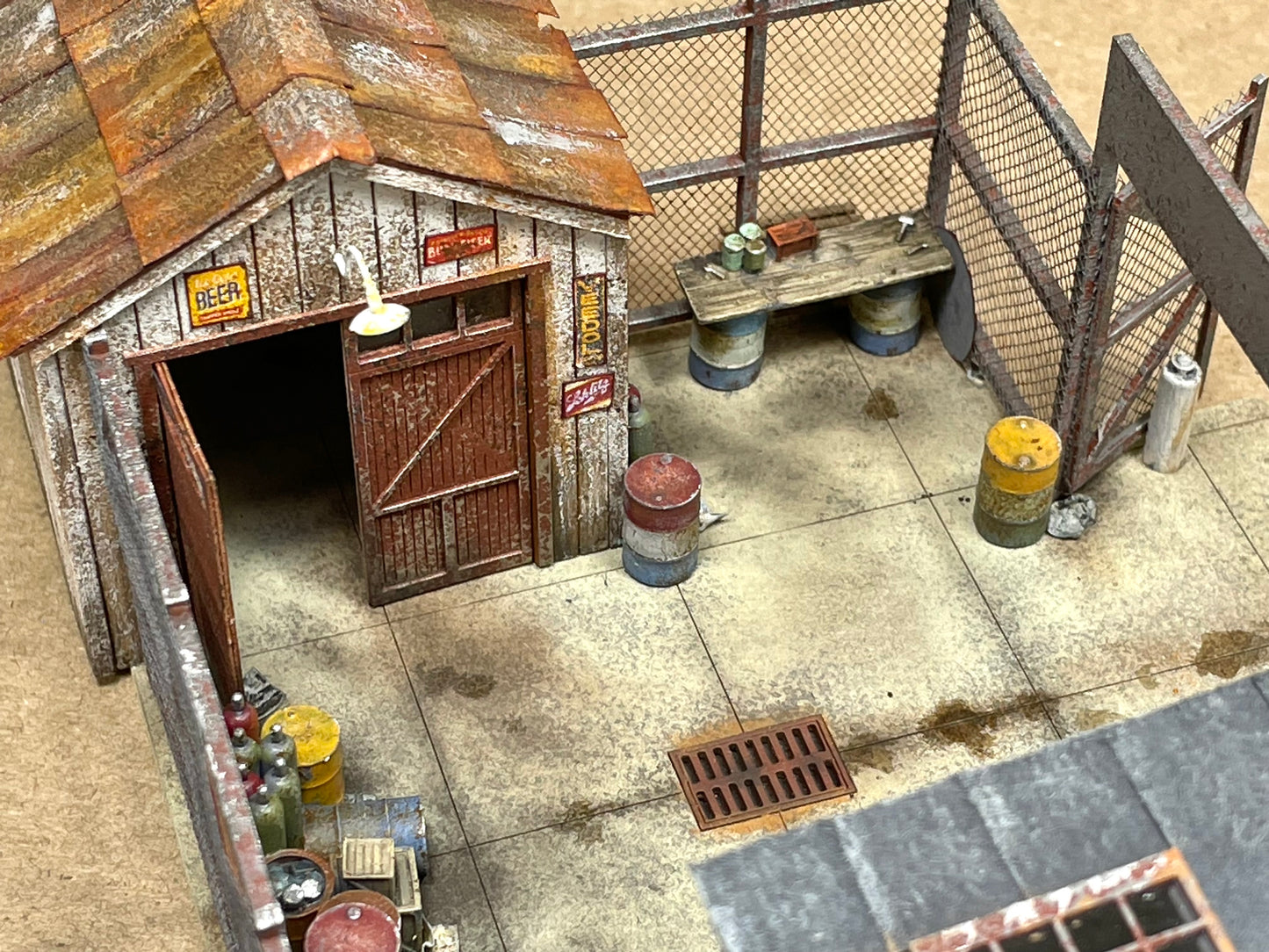 HO Scale Limited Edition- Scrap A Metal