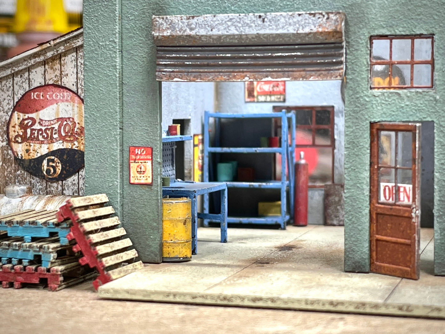 HO Scale Limited Edition- Scrap A Metal