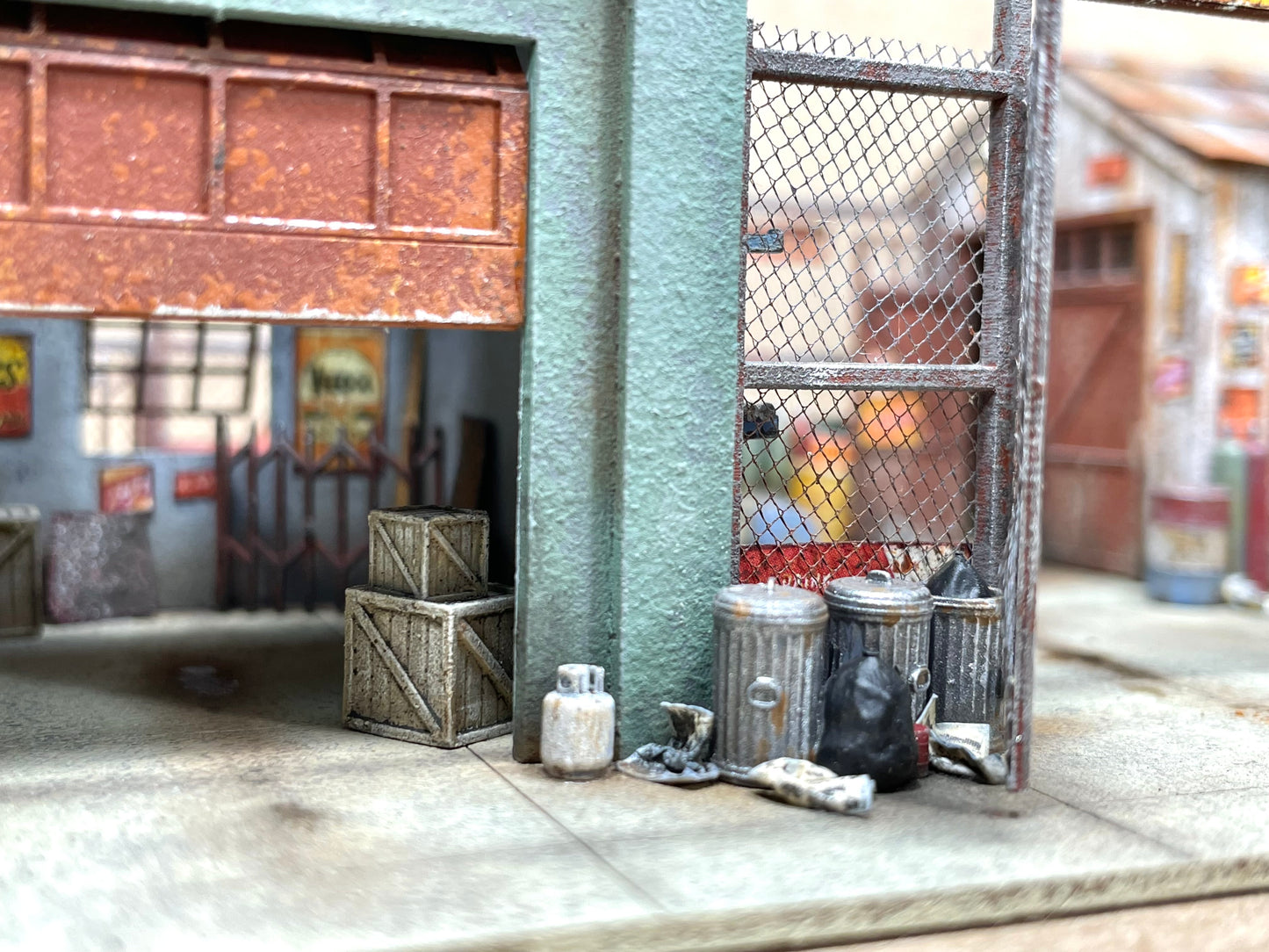 HO Scale Limited Edition- Scrap A Metal