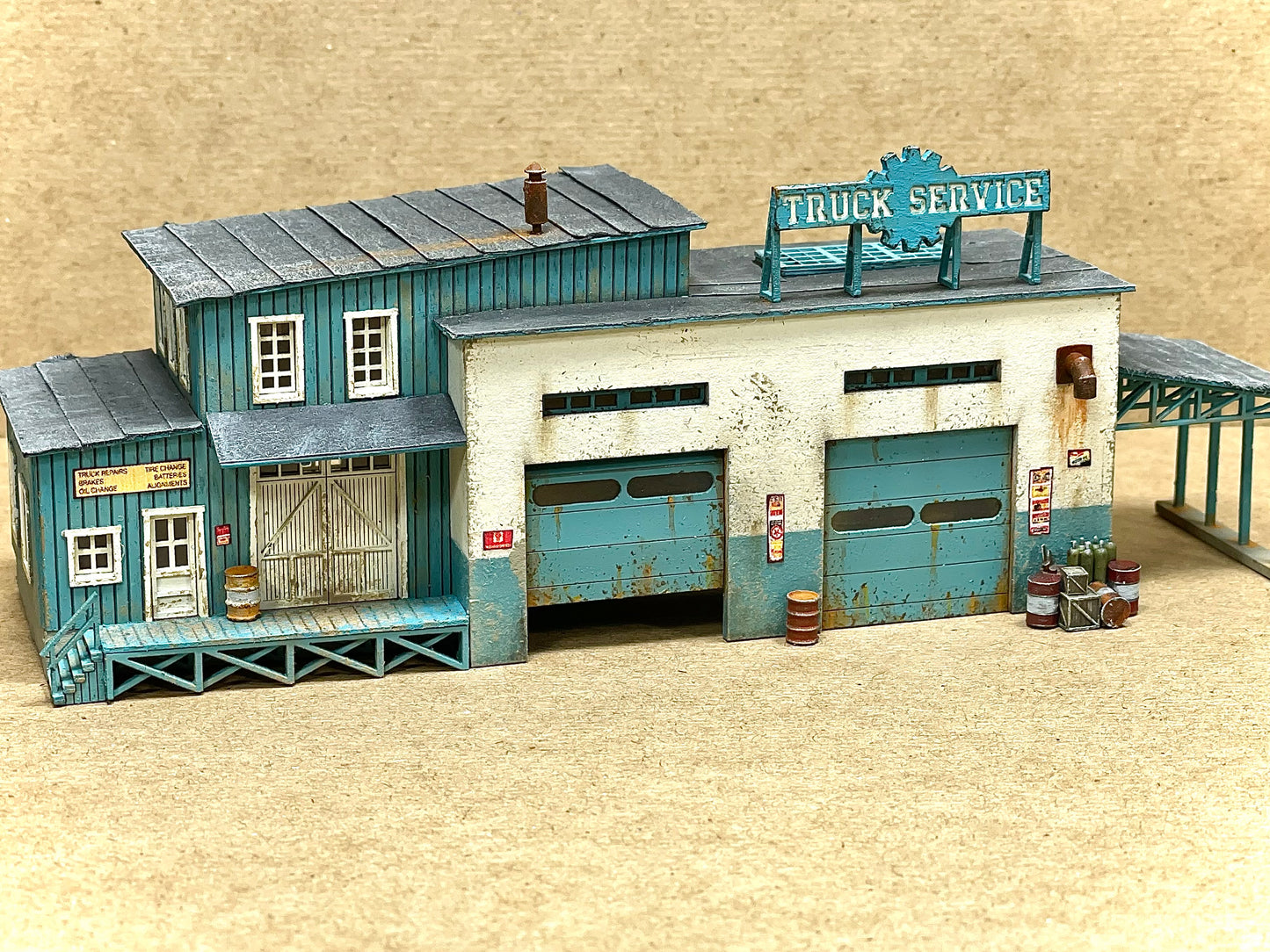N Scale Truck Service