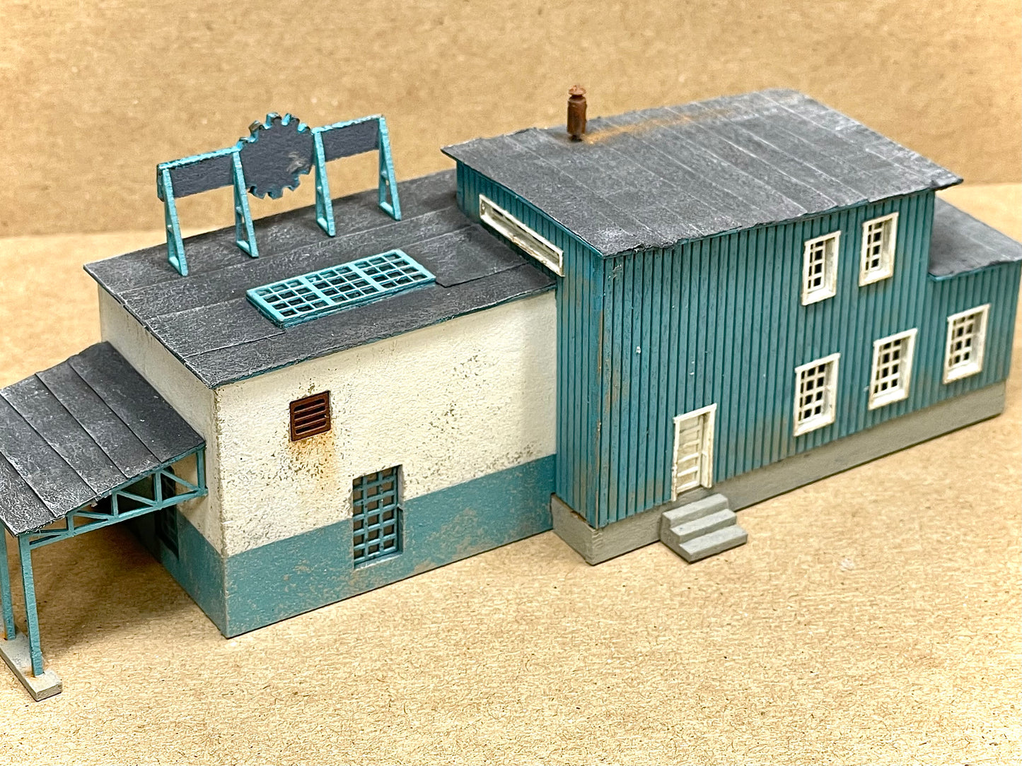 N Scale Truck Service