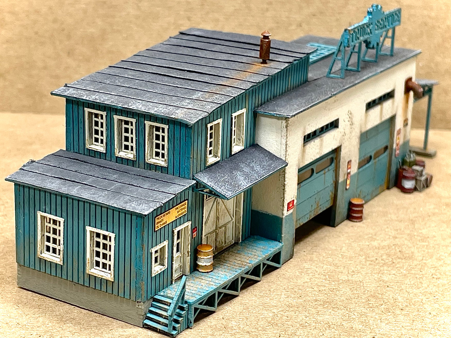 N Scale Truck Service