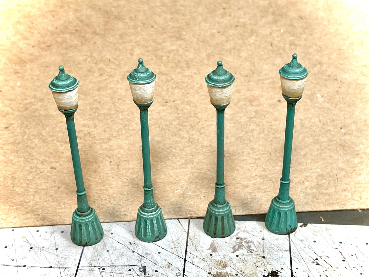 HO Scale- Lamp Posts
