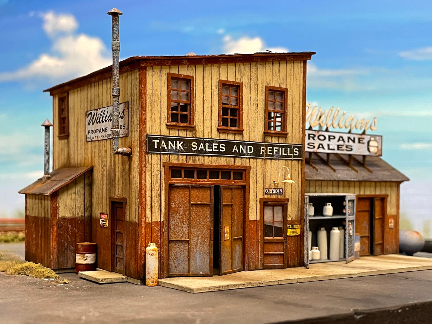 HO Scale- William's Propane Sales