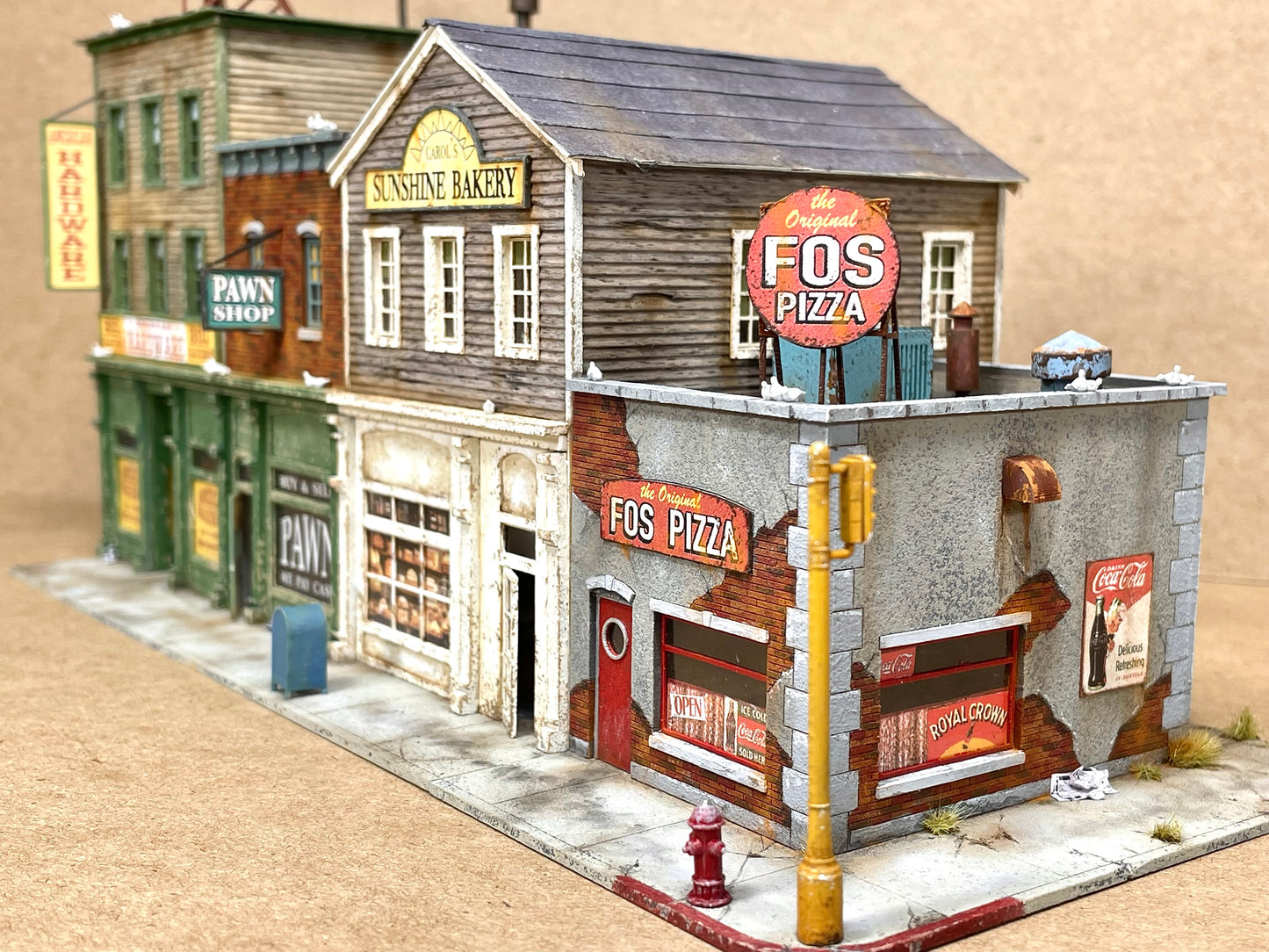 HO Scale: Year 2 Anniversary Kit- 8th Street