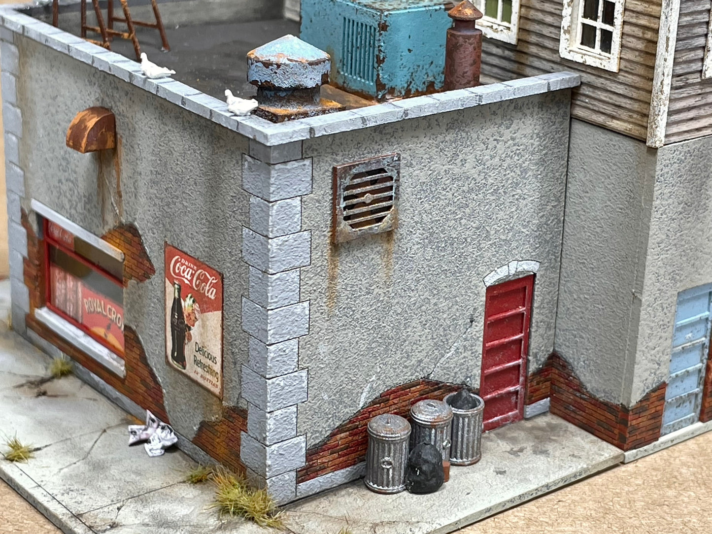 HO Scale: Year 2 Anniversary Kit- 8th Street