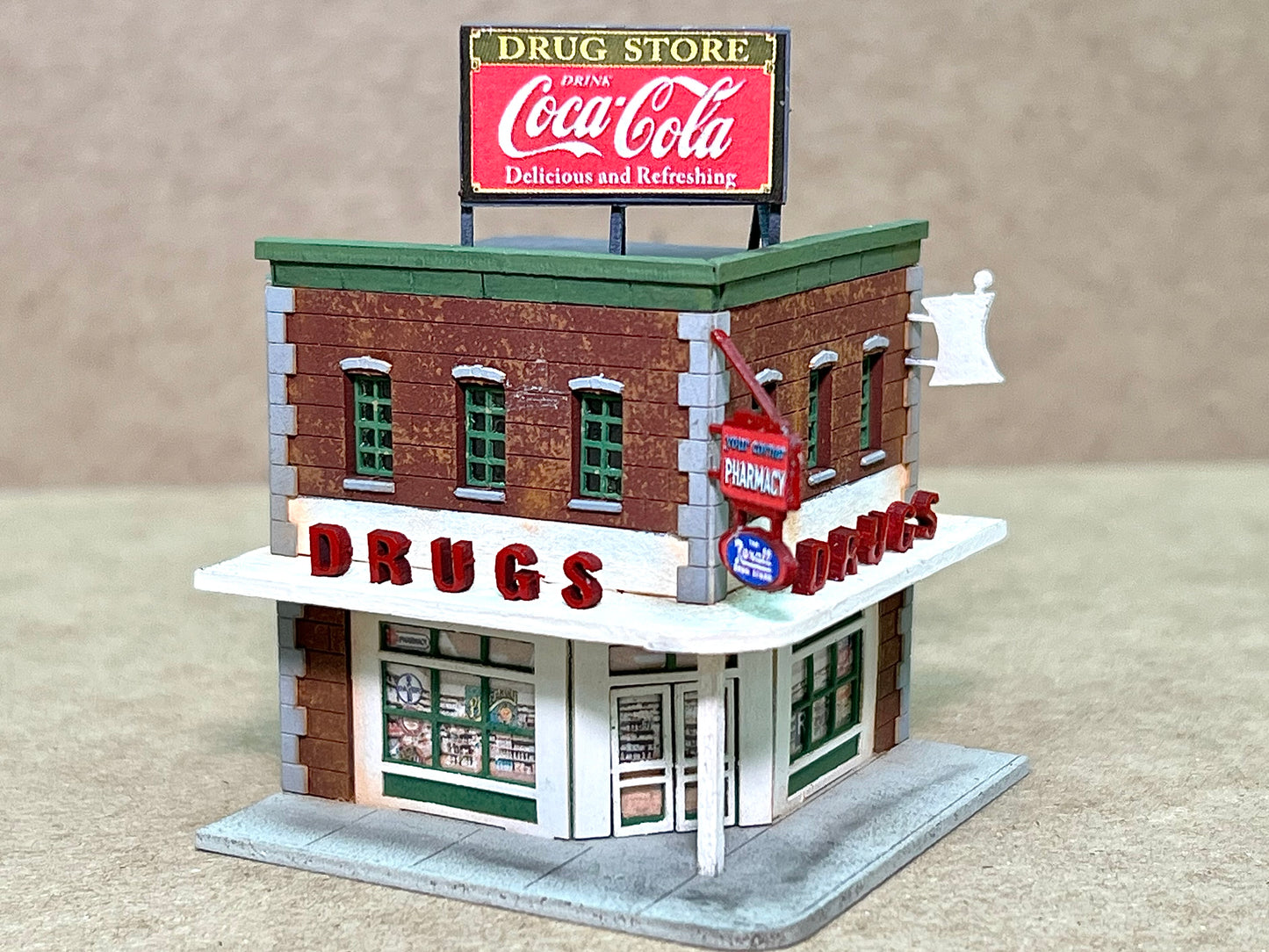 N Scale Corner Drug Store