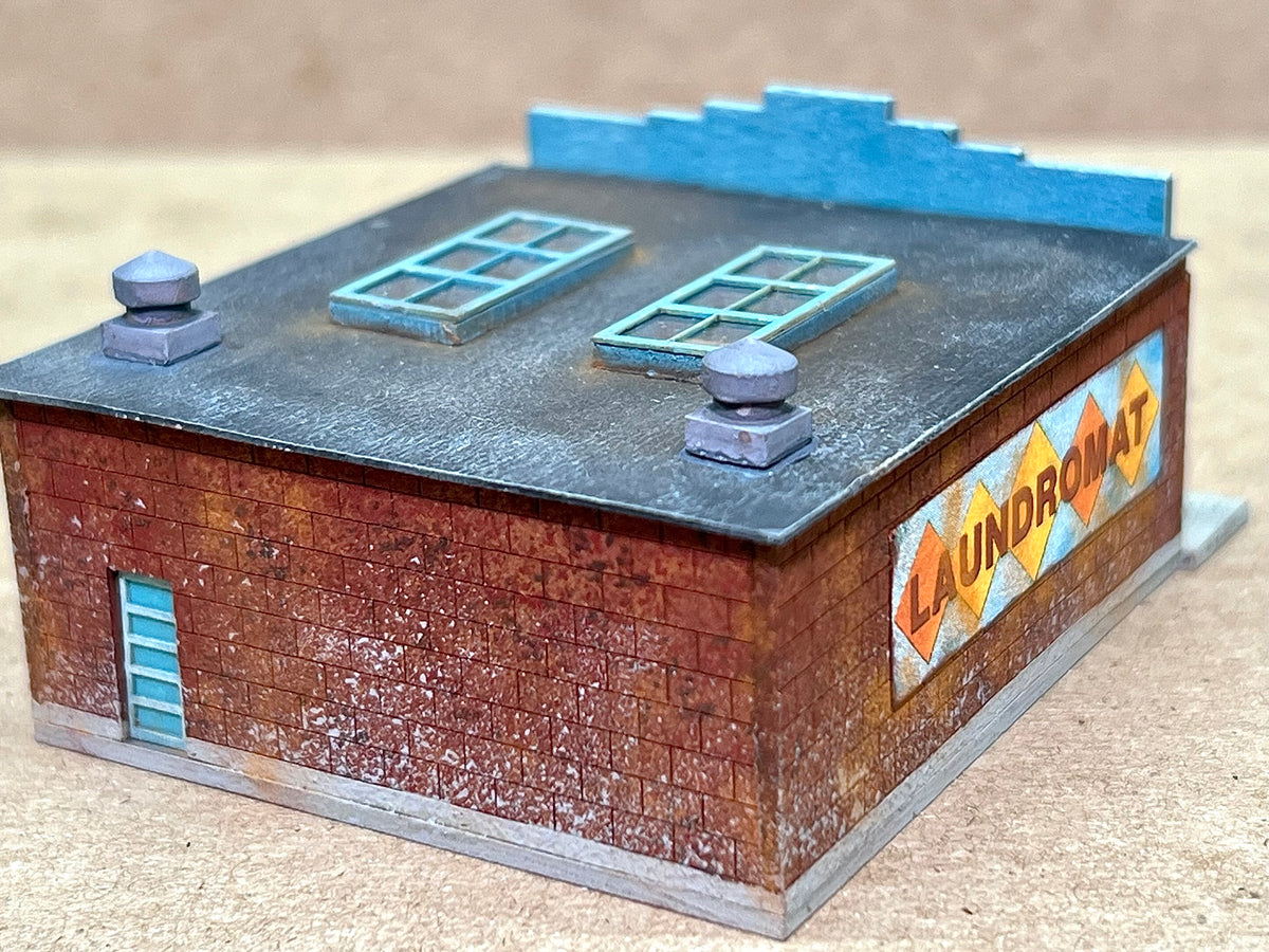 N Scale Laundromat