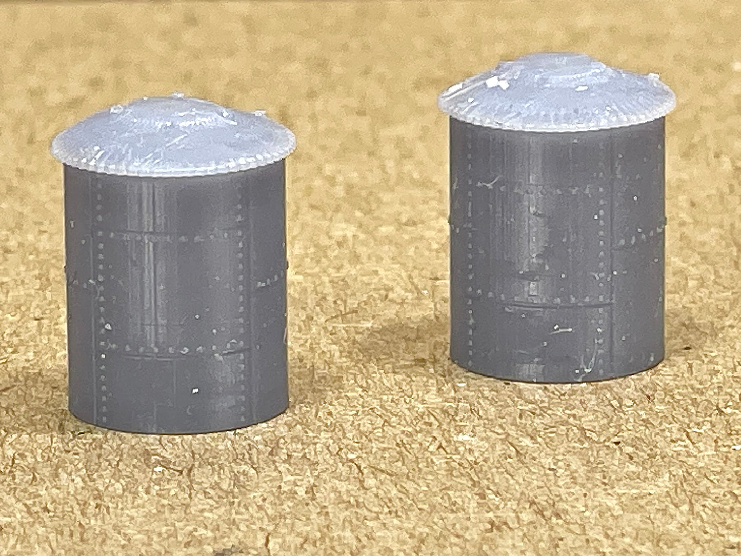 N Scale- Water Tanks