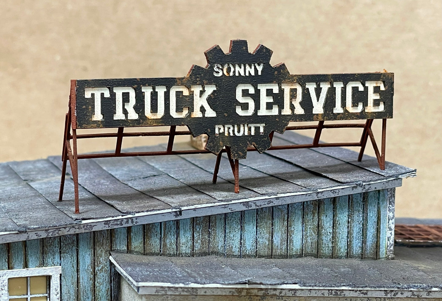 HO Scale- Sonny Pruitt Truck Service
